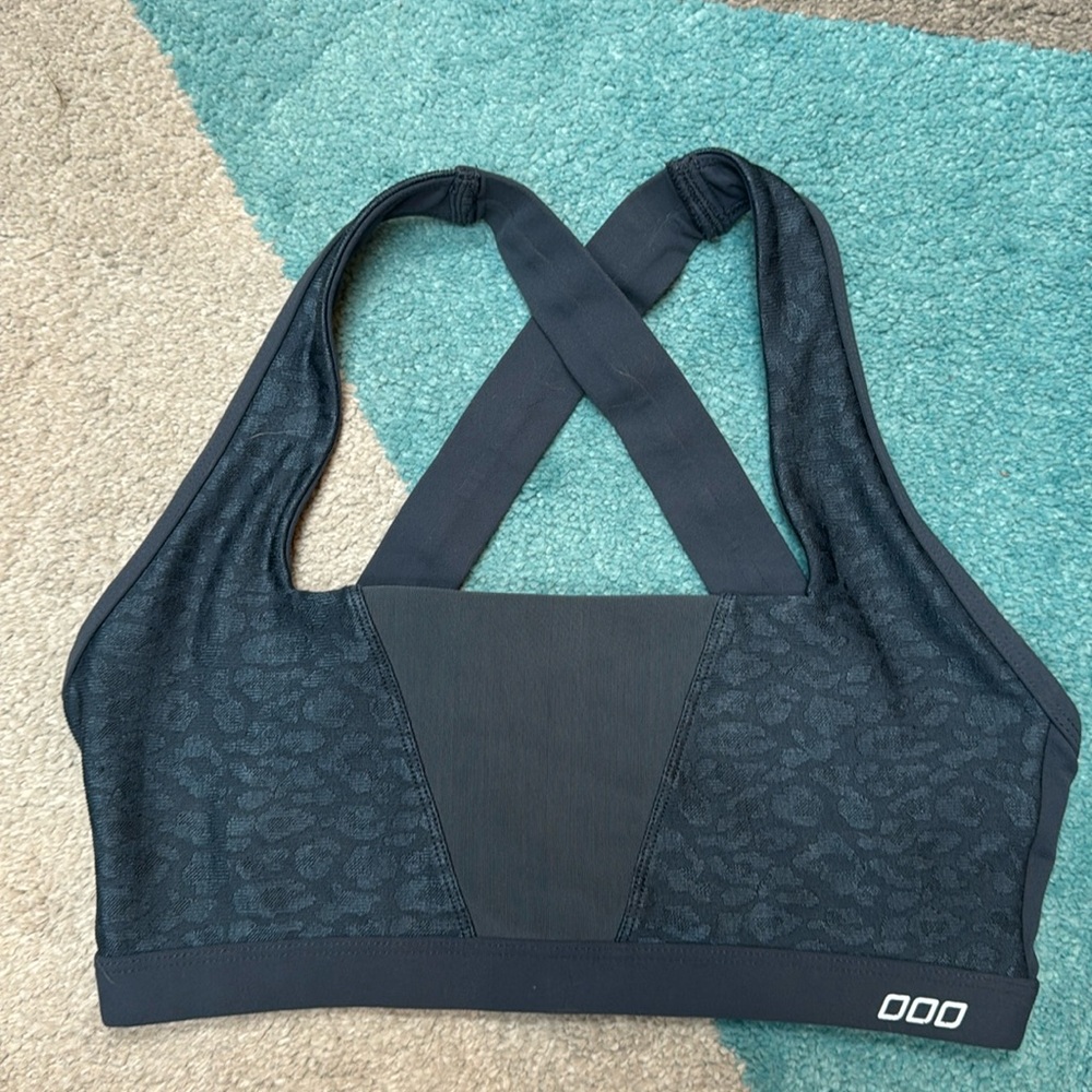 Lorna Jane sports bra